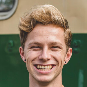 theofficialcasper, 30 (TikTok Star)