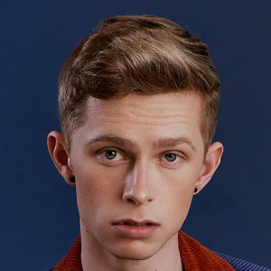 theofficialcasper, 30 (TikTok Star)