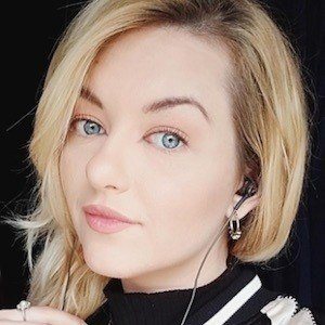 Theresa Holly, 31 (TikTok Star)