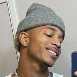 theylovedommm, 26 (TikTok Star)