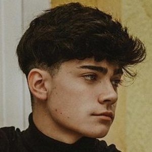 Thomas Navia image 8