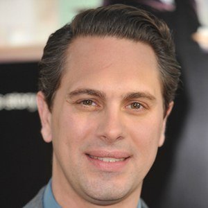 Thomas Sadoski image 3