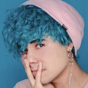 Tiago Sarmiento, 30 (YouTube明星)