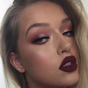 Tiana Lachnit, 27 (Star di YouTube)