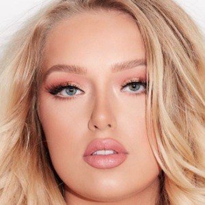 Tiana Lachnit, 27 (YouTube Star)