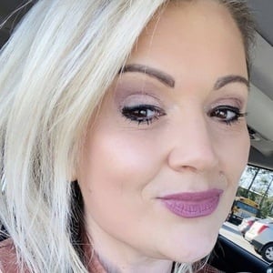 Tiania Haneline image 5