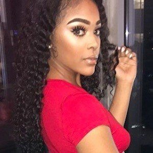 Tiara Yvonne, 31 (Instagram Star)