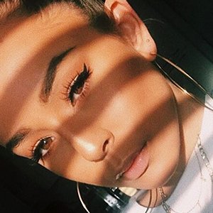 Tiffany Bondoc, 29 (Instagram明星)