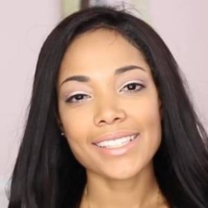 Tiffany Darlyn image 5