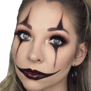 Tiffany Paskas, 31 (TikTok Star)