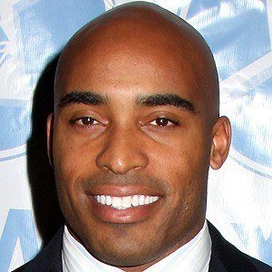 Tiki Barber, 50 (足球运动员)