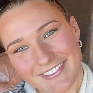 Tilly Kearns, 25 (TikTok Star)