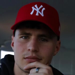 Timon Kriek, 30 (TikTok明星)