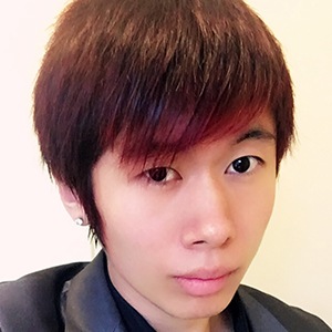 Timstar, 34 (Instagram Star)