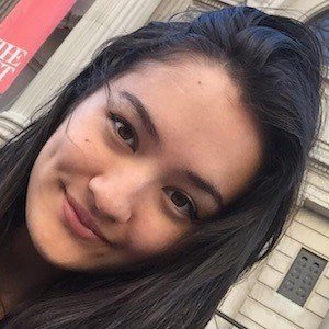 Tina Mondelia, 28 (YouTube明星)