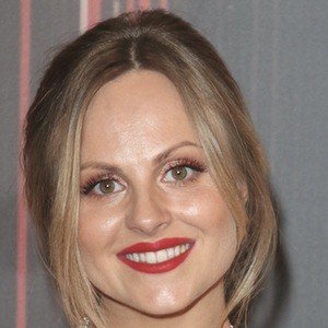 Tina O'Brien image 5