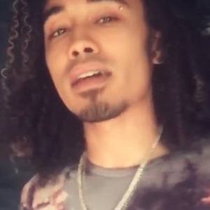 Tion Phipps, 29 (Cantante de R&B)