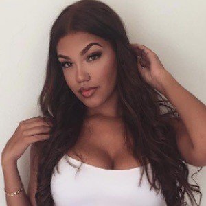 Tiona Fernan, 27 (Instagram Star)