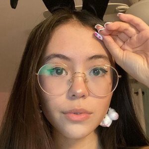 Tiptoe Tingles ASMR image 5