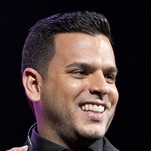 Tito El Bambino, 44 (雷鬼歌手)