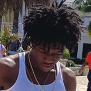 TJ Jones, 22 (TikTok明星)