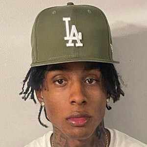 Celebrities born on February 27