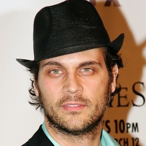 Todd Stashwick image 6