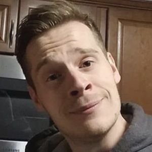 Tom Grossi, 35 (Comedian)