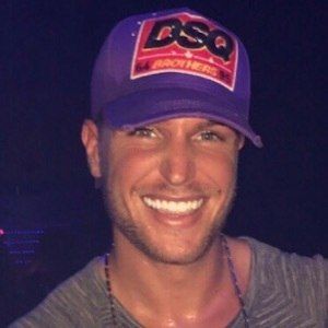 Tom Zanetti, 36 (DJ)