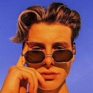 Tommykok image 6