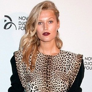Toni Garrn image 4