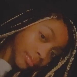 Toni Logan image 3