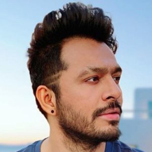 Tony Kakkar image 3