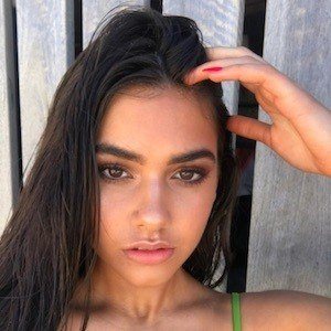 Tori Wade image 2