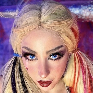 Tova Umetuka, 27 (TikTok Star)