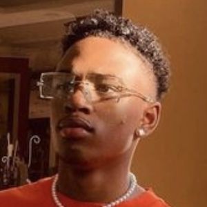 tpk12e, 17 (TikTok Star)