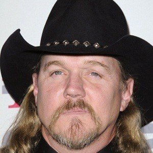 Trace Adkins image 7