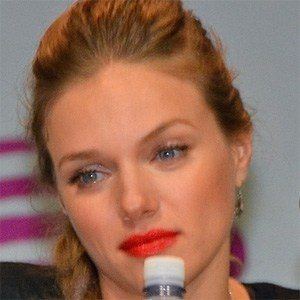 Tracy Spiridakos, 36 (Attrice TV)