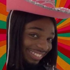 TrapCeleb, 25 (Instagram Star)