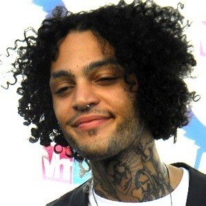 Travie McCoy, 44 (说唱歌手)