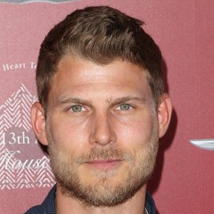Travis Van Winkle image 4