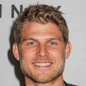 Travis Van Winkle image 5