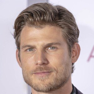 Travis Van Winkle image 6
