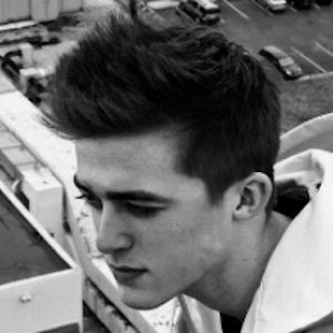 Tre Coast, 27 (Pop Singer)