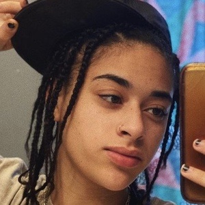 Treasure Osiria, 25 (TikTok Star)