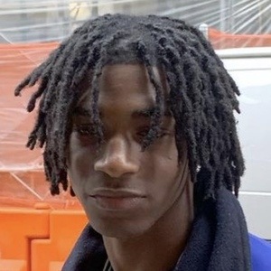 Trefuego, 22 (说唱歌手)