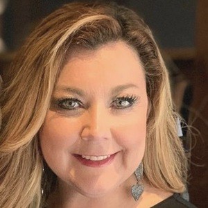 Tricia Farrar image 3