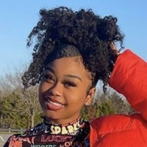 Trinity Aniyah, 22 (Звезда Тиктока)