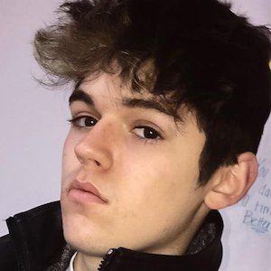 Triston Tyler, 27 (YouNow明星)