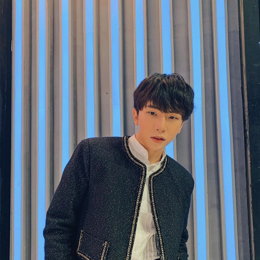 Tung Maru, 24 (Rapper)